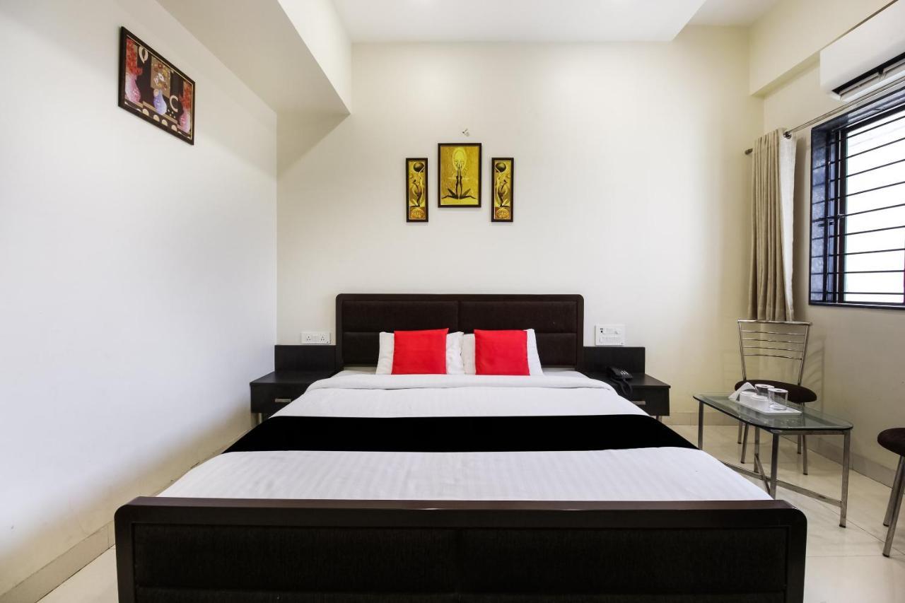 Capital O70964 Hotel D Mercy Nagpur Eksteriør bilde